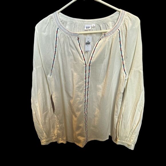 GAP Tops - Gap Boho Blouse V neck Pullover Small Cream with red and blue trim